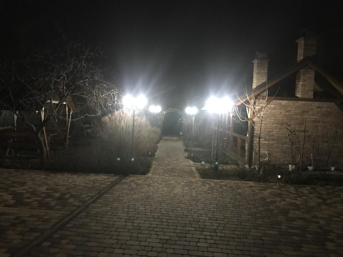 Міні Готель Вілла Вікторія Berehove  Extérieur photo