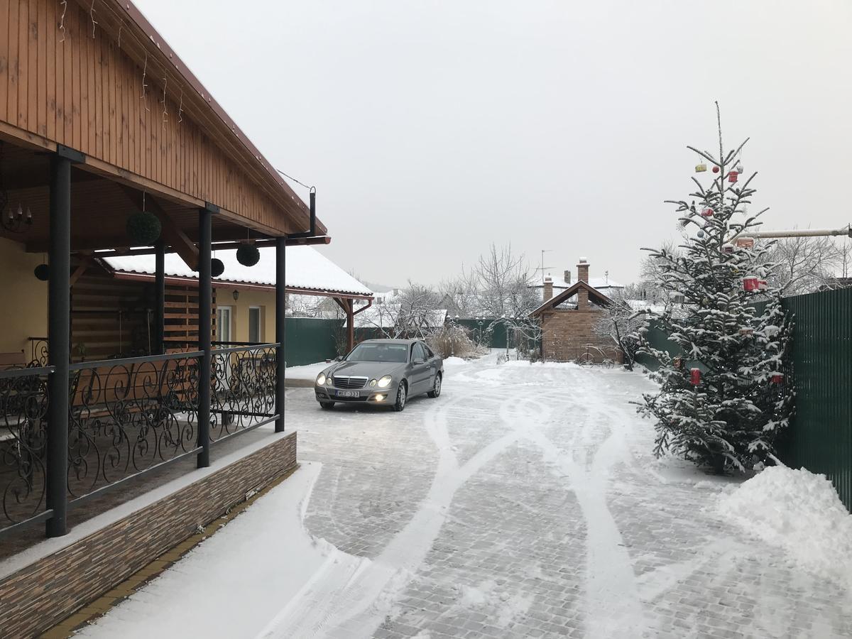 Міні Готель Вілла Вікторія Berehove  Extérieur photo