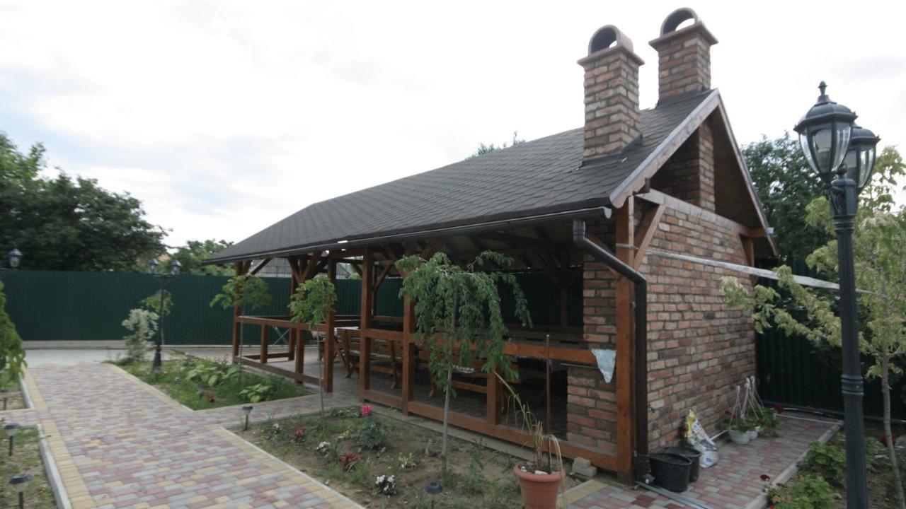 Міні Готель Вілла Вікторія Berehove  Extérieur photo